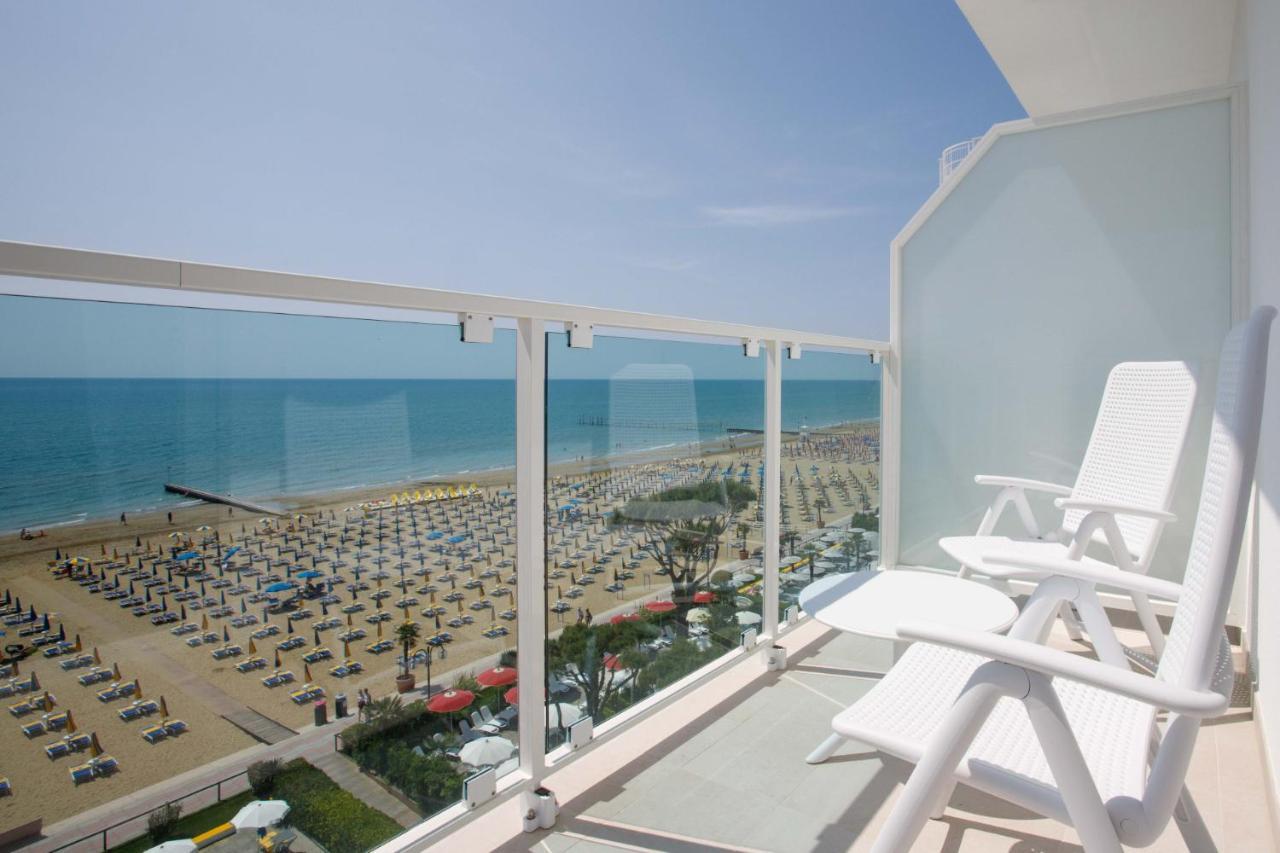 Hotel Mirafiori Lido di Jesolo Bagian luar foto